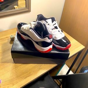 Jordan 11 low concord bred